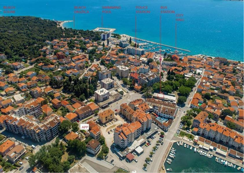 Apartment Nina Biograd Na Moru Bagian luar foto